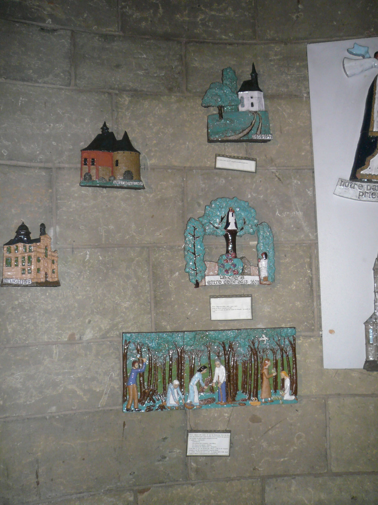 N.D. de Bonsecours_Ceramique artistique de Max van der Linden(1).jpg