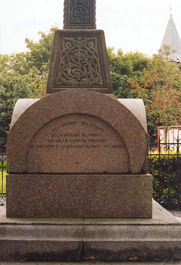 monumen1.jpg