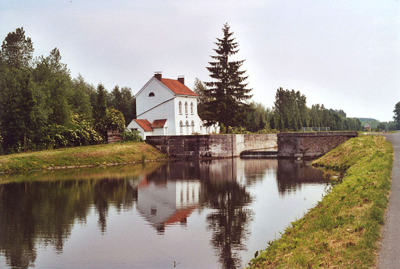 ecluse4.jpg
