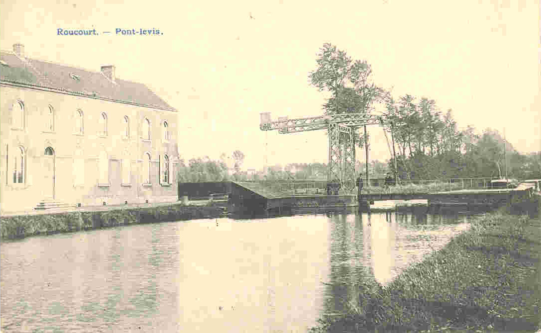 roucourt_pont-levis.jpg